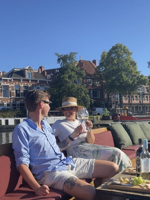 Groningen: Evening Cheese and Wine cruise - Discovering Groningen’s Canals: An Evening of Cheese and Wine