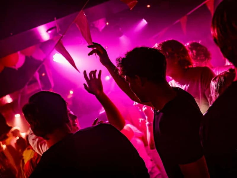 Groningen: Pub Crawl with Pub Quiz, Free Shots and Games - The Sum Up