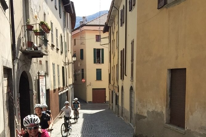 Group Bike Tour: Onno & Ghisallino (E-Bikes and Road Bikes) - Tour Details and Inclusions