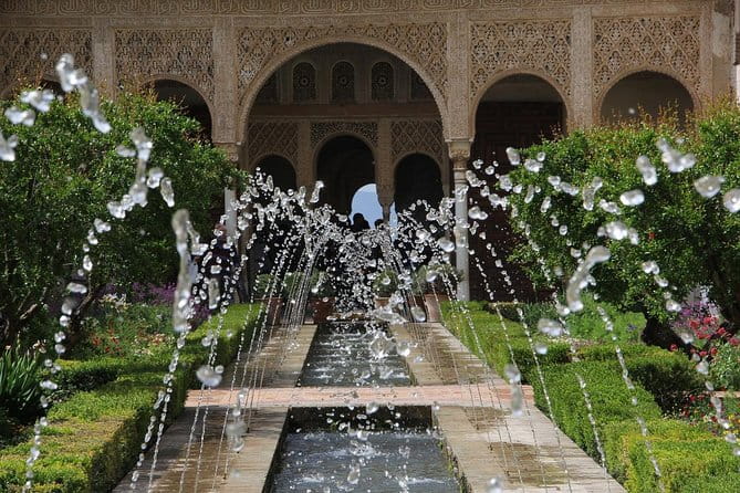 Group tour: the Alhambra of Granada - The Sum Up: Is It Worth It?