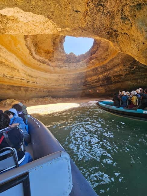 Gruta de benagil e praia da marinha e lugares secretos - Price and Logistics: Getting the Most Value