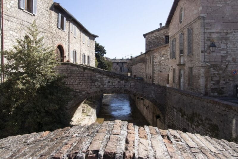 Gubbio: Old Town Guided Walking Tour with Piazza Grande - Final Thoughts
