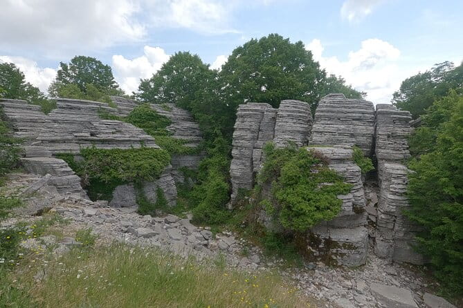 Guided all day tour in Central Zagori villages - The Vradeto Steps: A Climb with a View