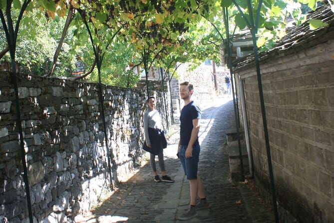 Guided all day tour in Zagori area - Discovering Zagori’s Villages and Bridges
