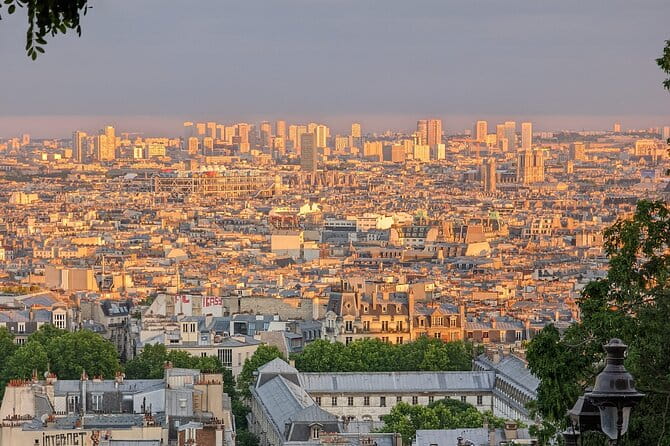 Guided and Private Tour of 3 hours through Paris aboard a Citroën 2cv - FAQ