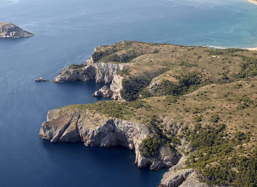 Guided Boat Tour to Medes Islands & Roca Foradada With Swim - Accessibility Features