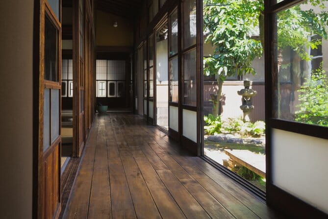 Guided Garden Walk: Nagoya Castle, Gardens & Historic Estate - Meeting and End Points