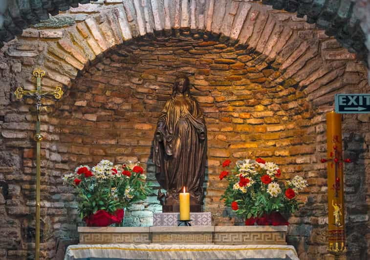 Guided Icmeler Ephesus Tour w/ Breakfast & Lunch - Entering Ephesus: What to Expect