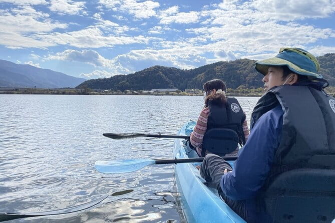 Guided Kayak Tour Unveiling the History of the Lake Suigetsuko - The Captivating Scenery of Lake Suigetsuko