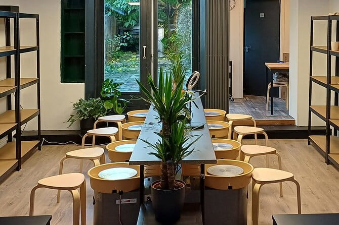 Guided Pottery Workshop on a Turntable in Choorstraat - A Creative Introduction to Ceramics in The Hague