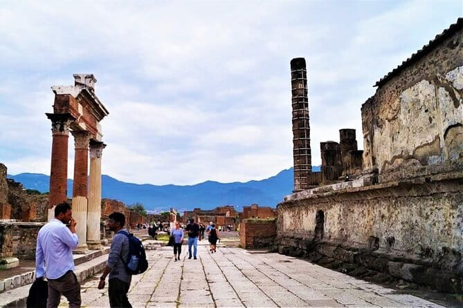 Guided Private Tour in Pompeii - FAQs