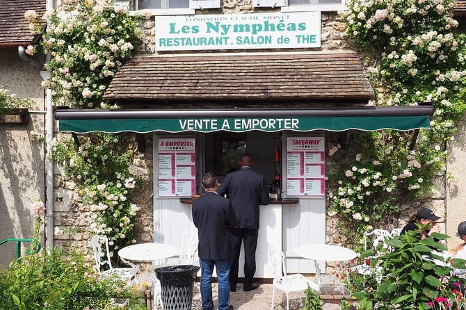 Guided tour Monet's house and gardens/small group - FAQs