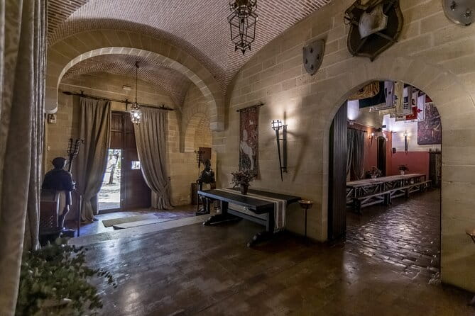 Guided tour of Almodovar Castle, entrance fee included - Key points / Takeaways