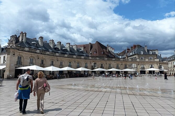 Guided tour of Dijon with your private professional guide! - Discovering Dijon Through a Private Guided Tour