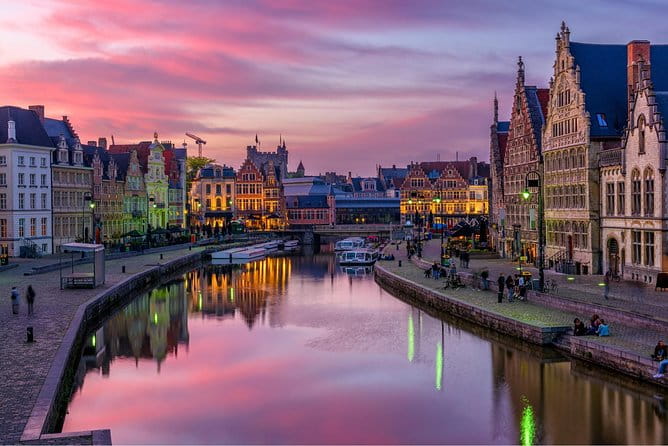 Guided tour of Ghent - Why This Tour Works Well