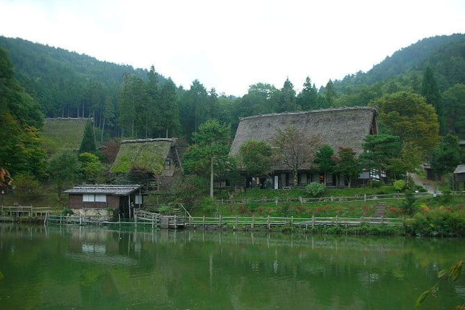 Guided Tour of Hida Folk Village - Meeting Points and Transportation