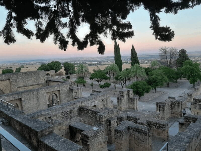 Guided tour of Medina Azahara only in french - Logistics and Practical Tips