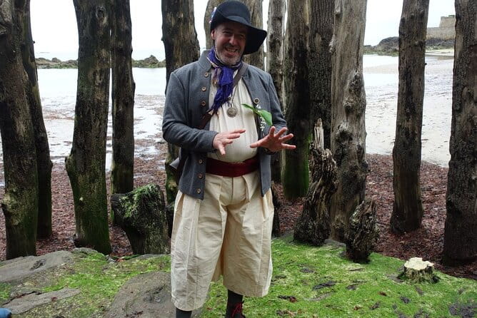 Guided tour of Saint Malo at the time of the last corsairs - A Detailed Review of the Saint Malo Corsair Tour