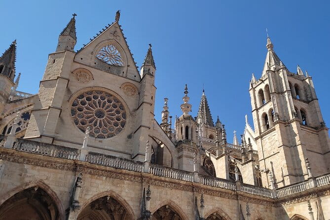 Guided tour of the Cathedral of León - Key points / Takeaways