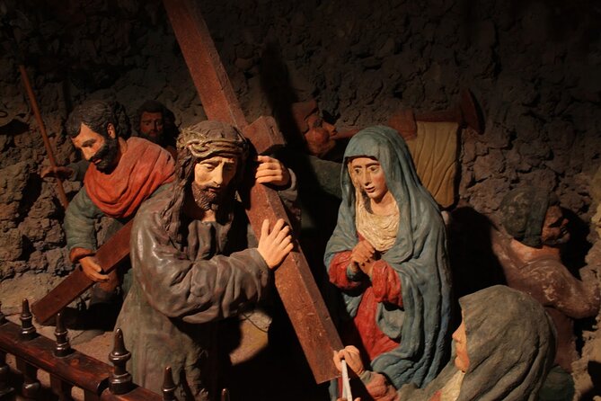 Guided Tour of the Jewish Cave and Treasure Museum in Mondéjar - Historical Background