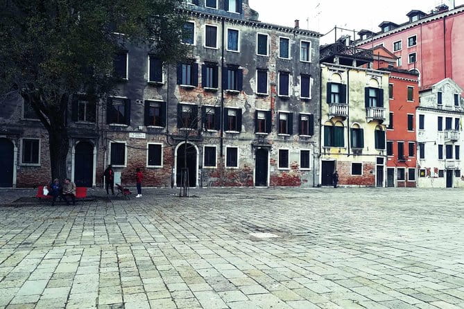 Guided Tour of the Jewish Ghetto in Venice with Cannaregio & Synagogues Visit - The Practicalities: What You Need to Know