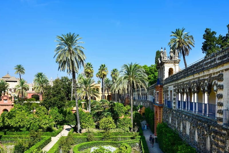Guided Tour of the Royal Alcázar of Seville in a Small Group - Key points / Takeaways