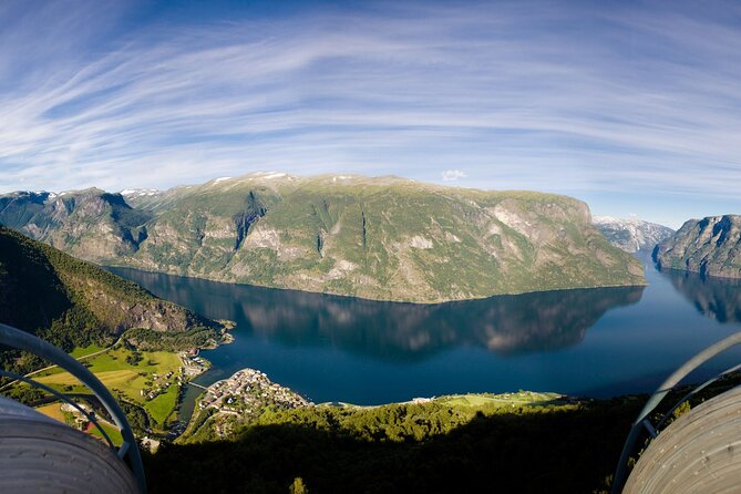 Guided Tour To Nærøyfjorden, Flåm And Stegastein - Viewpoint Cruise - Panoramic Views From Stegastein