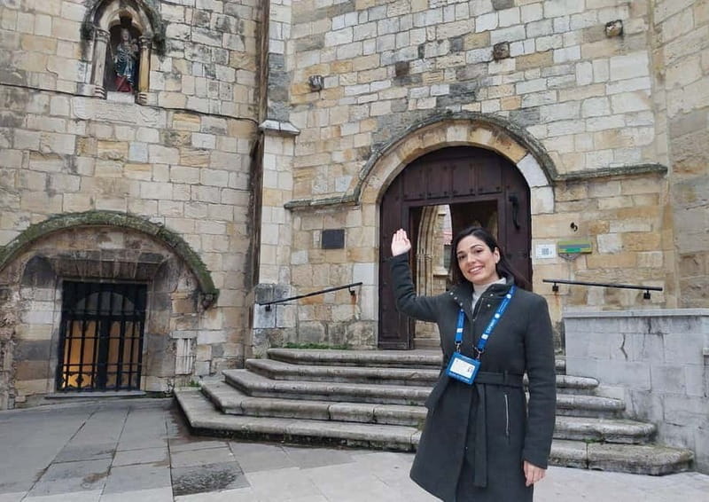 Guided visit in English around downtown Santander - Who Should Consider This Tour?