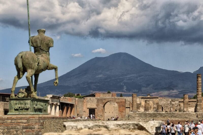 Guided Visit of Pompei and Mount Vesuvius (spanish & french) - Key points / Takeaways
