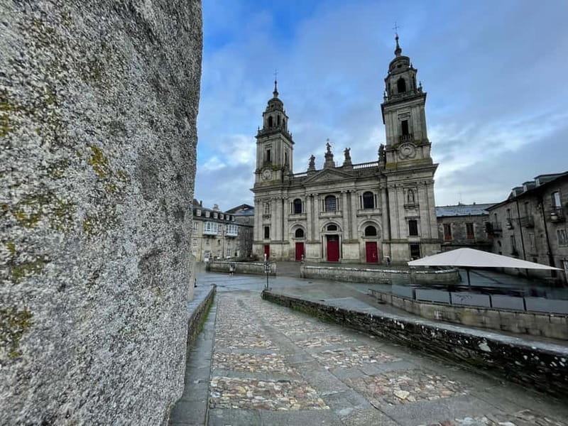 Guided visit to the Cathedral of Lugo with entrance tickets - The Tour: Inside and Outside Lugo’s Sacred Jewel