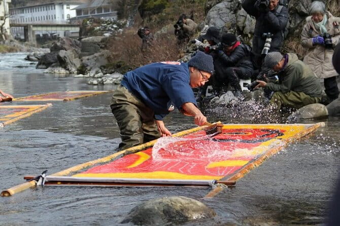 Gujo Hachiman, Crafting Culture and Castle in the Clouds - Key Points