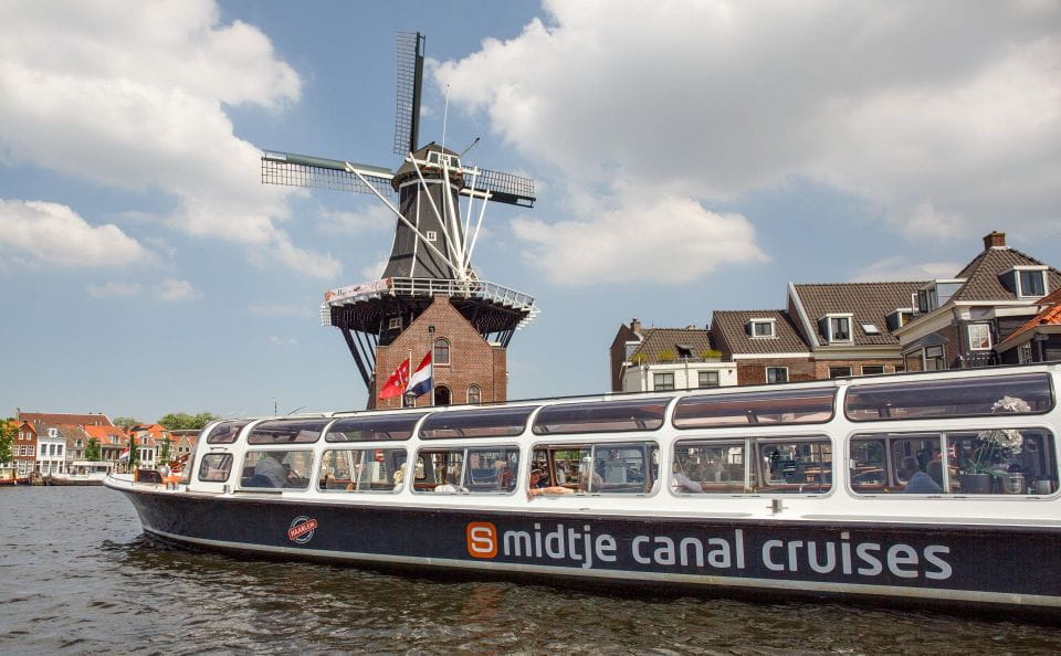 Haarlem: Sightseeing Canal Cruise Through the City Center - Spaarne River Cruise