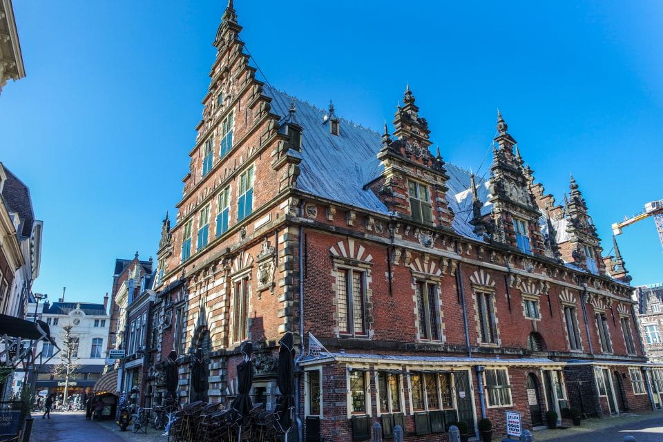 Haarlem: Small Group City Walking Tour - Key Points