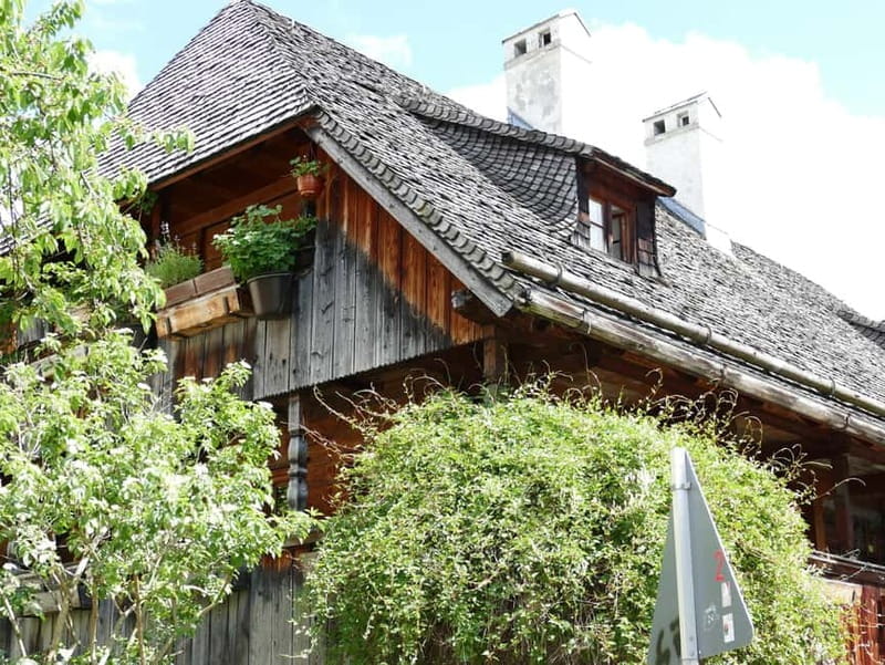 Haidhausen: Insider Tour! Secrets in Munich's French Quarter - Discovering Haidhausen: A Neighborhood Full of Character