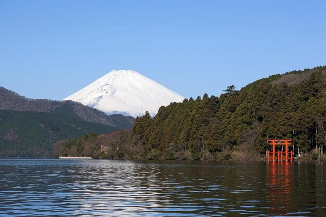 Hakone, Majestic Moment Waiting! - Unveiling the Mysteries of Hakone Shrine