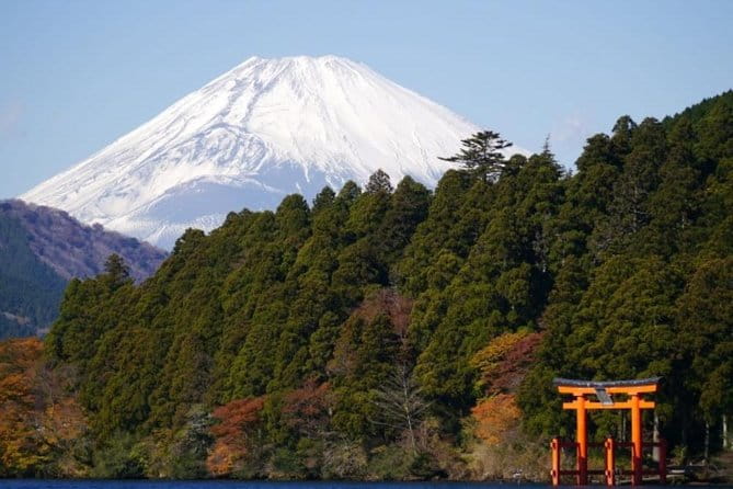 Hakone Pirate Ship, Owakudani Ropeway, Fuji 2nd Station Snow Sledding Day Trip - Weather Considerations