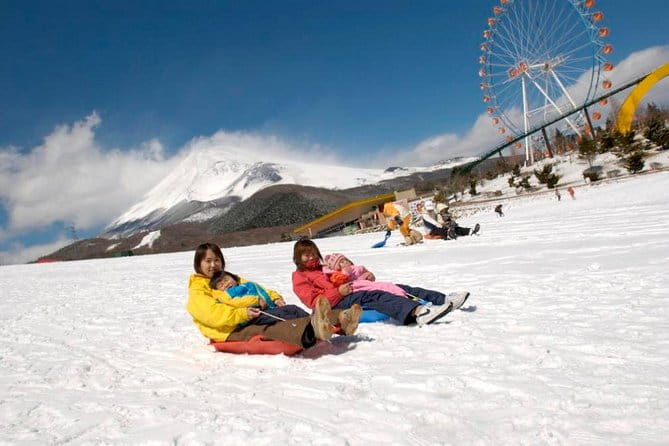 Hakone Pirate Ship, Owakudani Ropeway, Fuji 2nd Station Snow Sledding Day Trip - Customer Reviews and Experiences