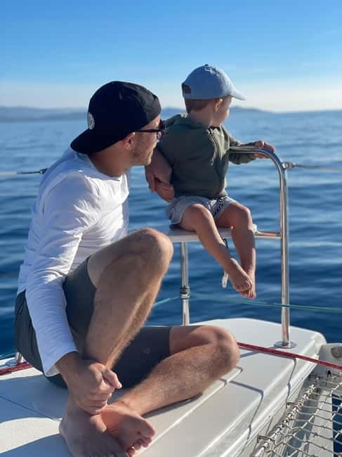 Half-day catamaran trip Presqu'île de Giens - île de Porquerolles - A Friendly Slice of the Provence Coast by Catamaran