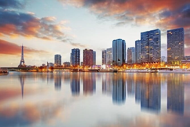 Half-Day Chauffeur Service Sedan In Paris - Who is This Experience Best For?