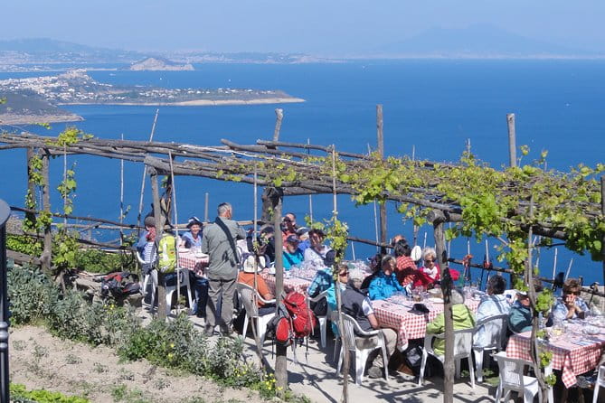 Half-day east coast hike in Ischia island with pick-up - FAQs