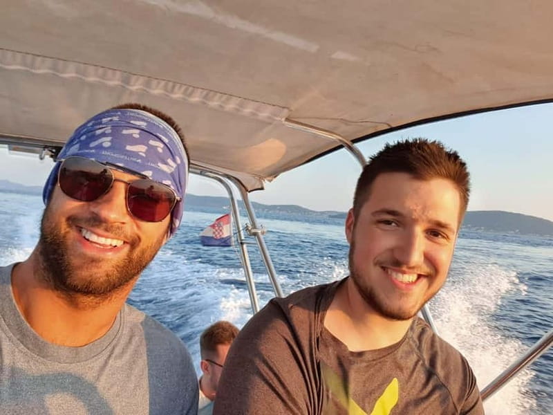 half day group speedboat tour of the islands around Zadar - Who is this tour best for?