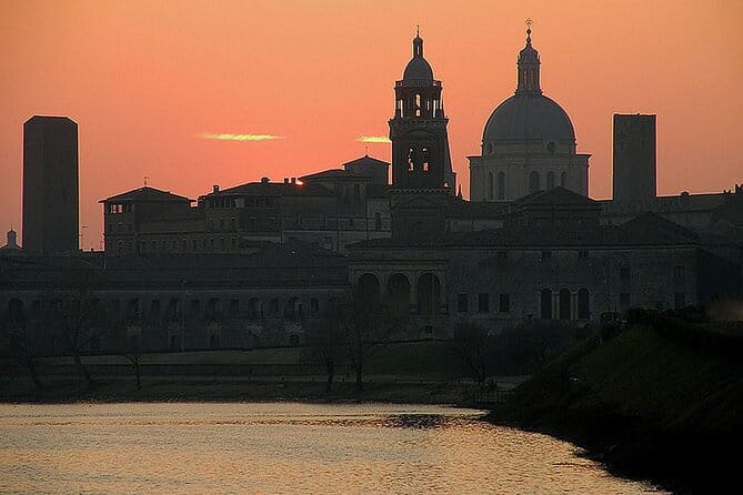 Half-day Guided tour of Mantua City Centre and Ducal Palace - FAQ