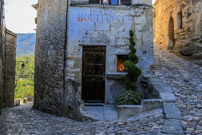 Half Day Hilltop Villages of Luberon Tour from Avignon - FAQs