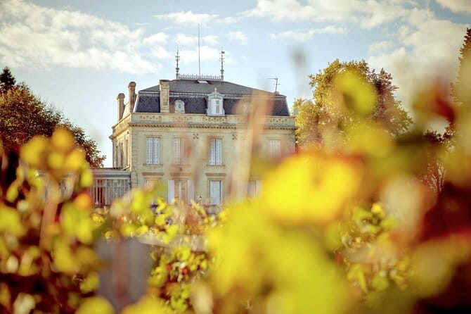 Half day in Pomerol and Saint Emilion in a classic car - Who Will Love This Tour?
