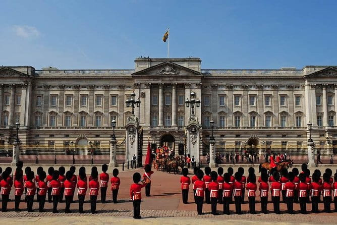 Half day London Private Tour in Executive Luxury Vehicle - Who Should Book This Tour