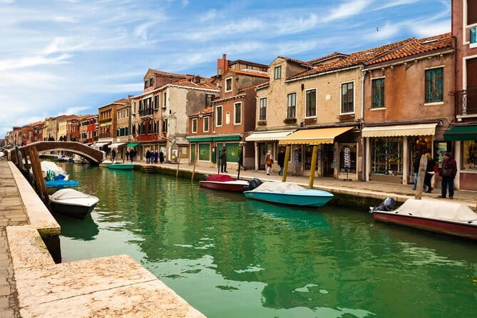 Half-Day Motorboat Cruise to Venice Lagoon Islands Murano and Burano - Key points / Takeaways