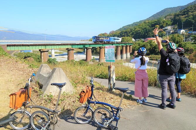 Half-Day Private Bike Tour in Mima City - Meeting and Pickup