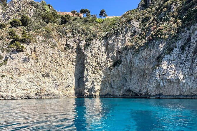 Half-day private boat tour of Capri - A Closer Look at the Itinerary and What You Can Expect
