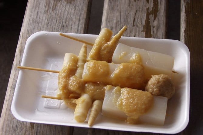 Half-Day Private Guided Japanese Hot Spring Experience - Comfort Options for Bathing