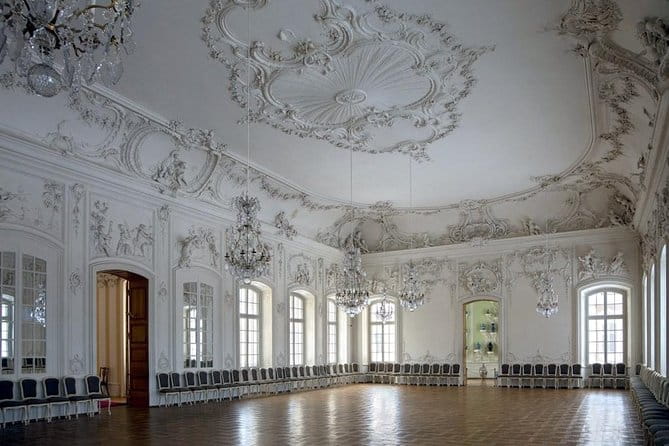 Half-Day Private Trip to Rundale Palace and Garden - The Sum Up: Who Is This Tour For?